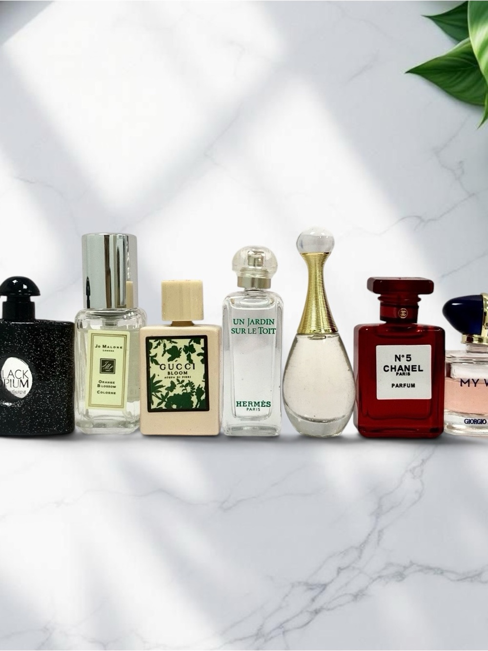 Luxury Mini Perfume Collection Gift Set | 7 Designer Fragrance Minis | Travel Si - Picture 4 of 6